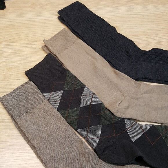 GOLD TOE Mens Crew Socks Tan Brown Gray Solid Argyle 4-Pack Knit Reinforced Toe - Picture 2 of 3